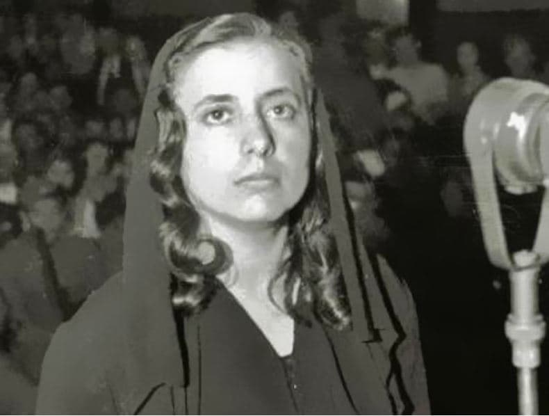   Muaji i Librit/ Margariti kujton Kokalarin: Shembulli i njeriut që u sakrifikua për fjalën e lirë