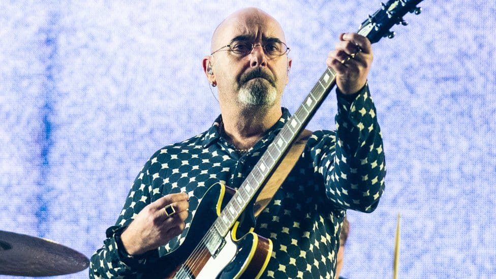 Ish-kitaristi i Oasis, Paul Arthurs diagnostikohet me kancer