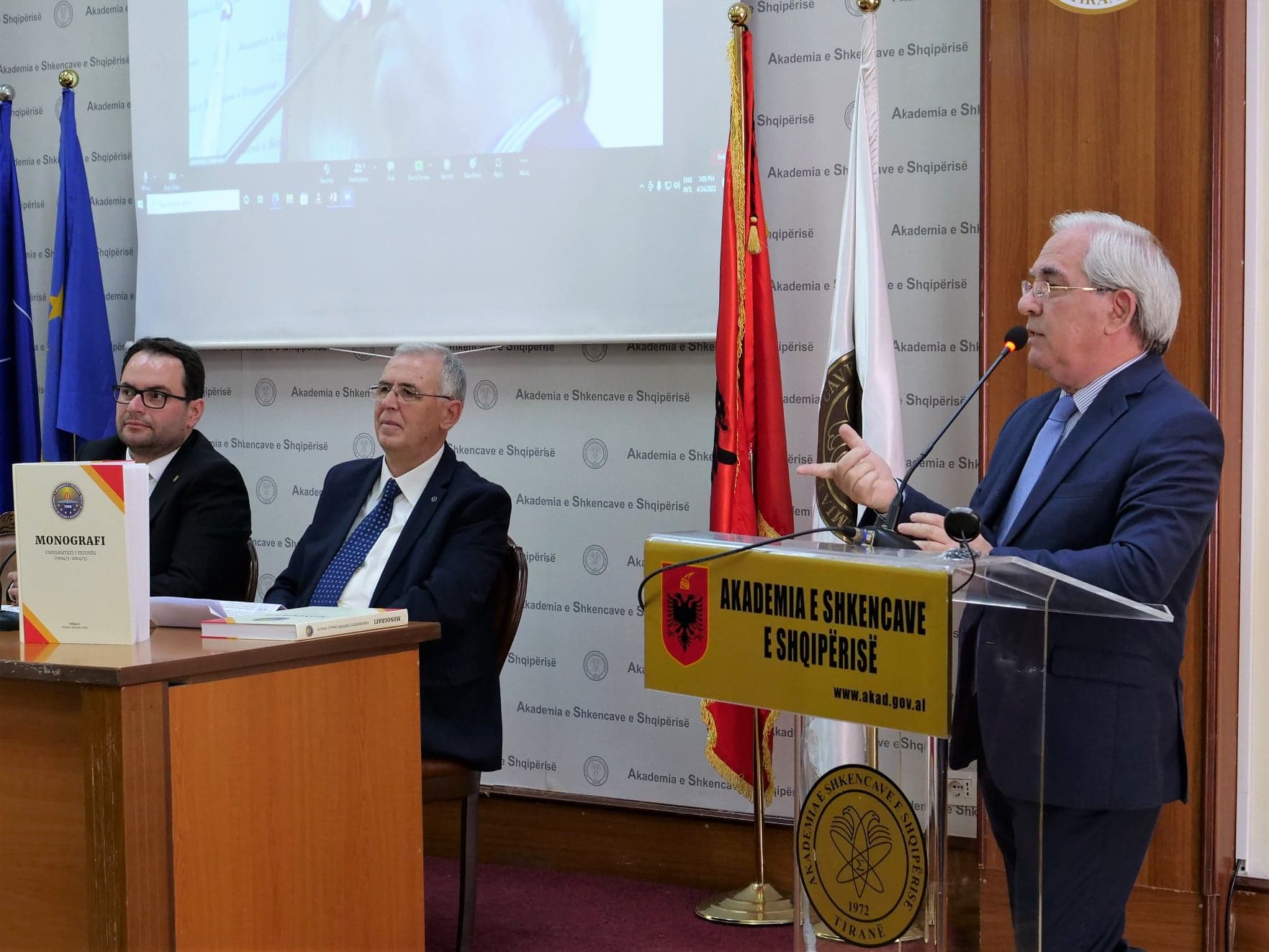 Panairi Mbarëkombëtar i Librit Akademik e Shkencor/ Prezantohet monografia për Universitetin i Tetovës
