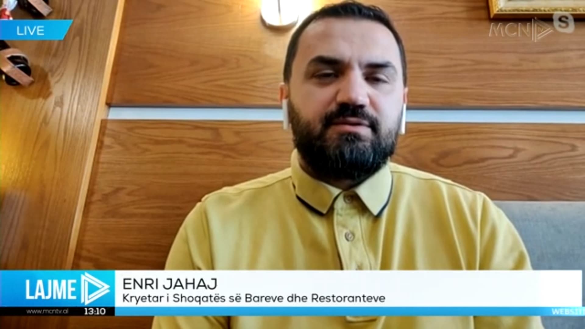   Heqja e masave për baret e restorantet/ Jahaj: Jemi vonë, rajoni i ka hapur që në shkurt (VIDEO)