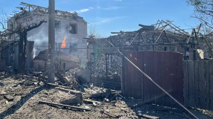 Raketa në Zaporizhzhia, 3 të vdekur, mes tyre një fëmijë