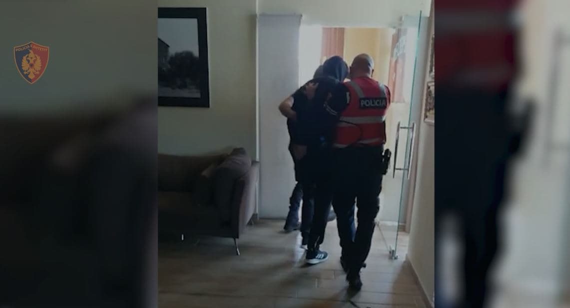 Plagosi me armë zjarri 28-vjeçarin, në pranga autori i dyshuar 