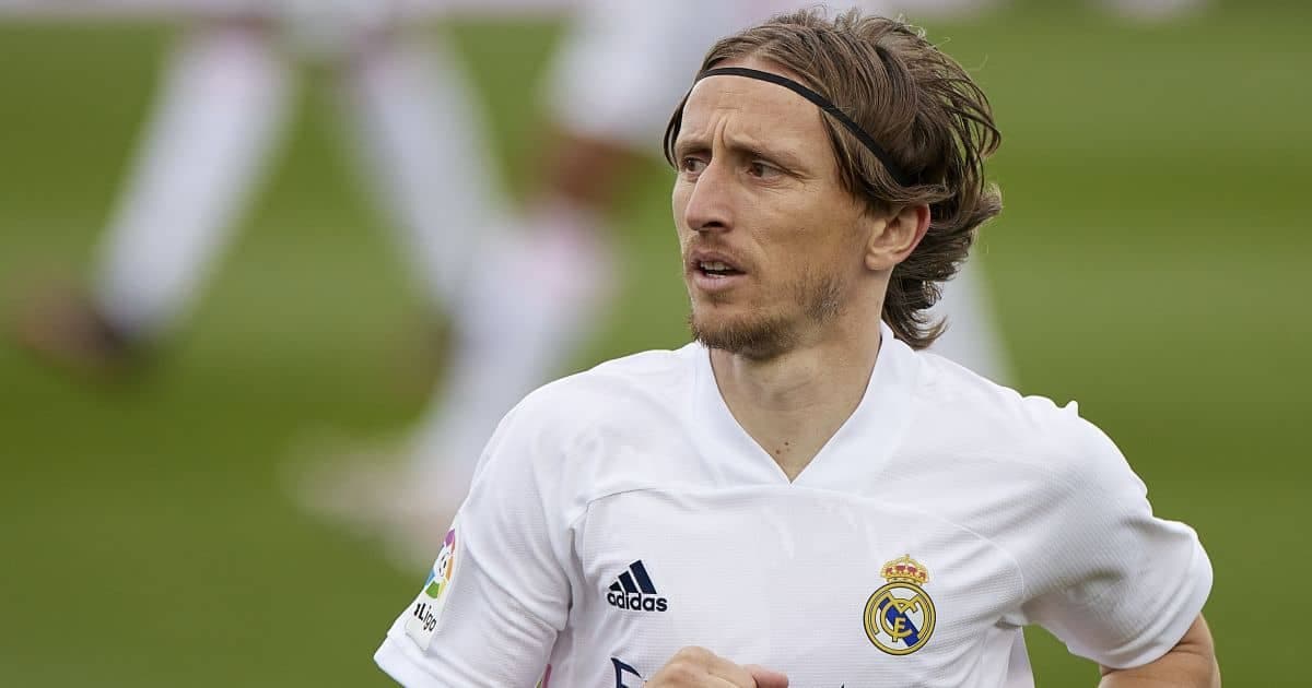 Real Madridi i ofron rinovimin Modricit