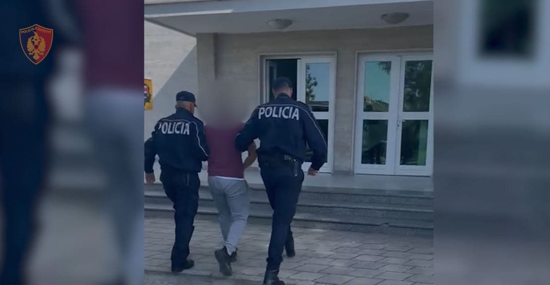 I kërkuari për drogë i fshihet policisë, kapet nga “Running” në Fier 