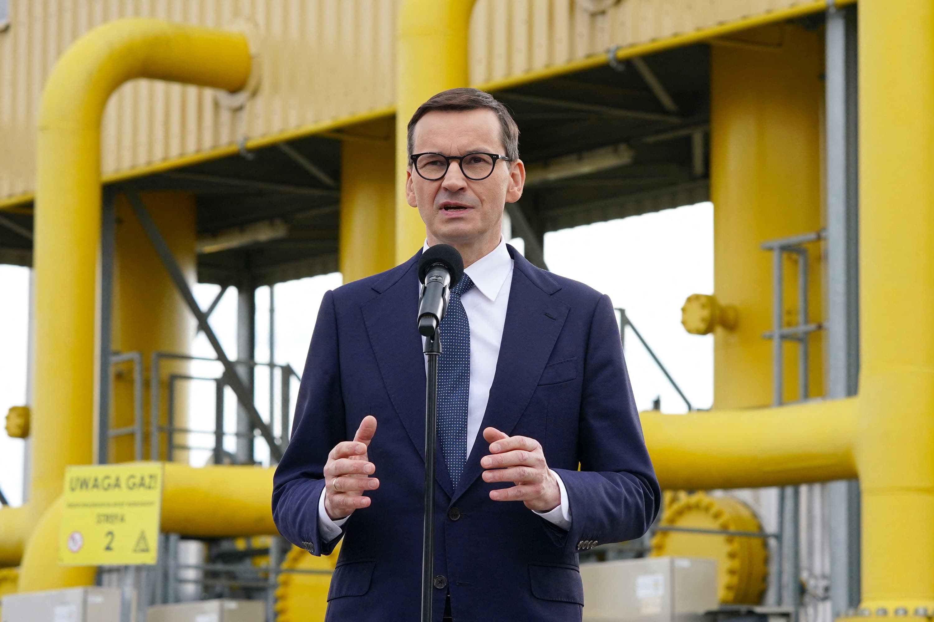 Polonia dërgon mbi 200 tanke në Ukrainë