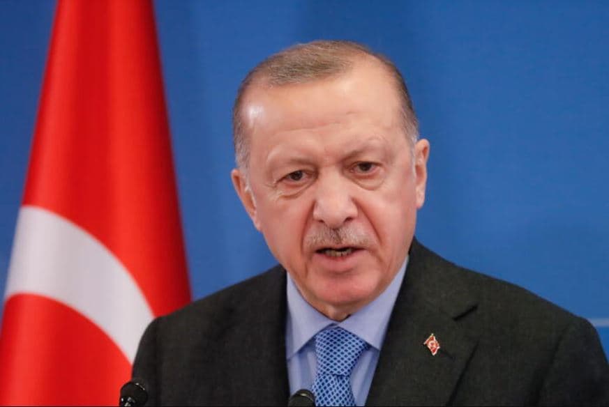 Erdogan pritet të takojë Putinin/ A mund të zgjidhet në Turqi konflikti në Ukrainë?