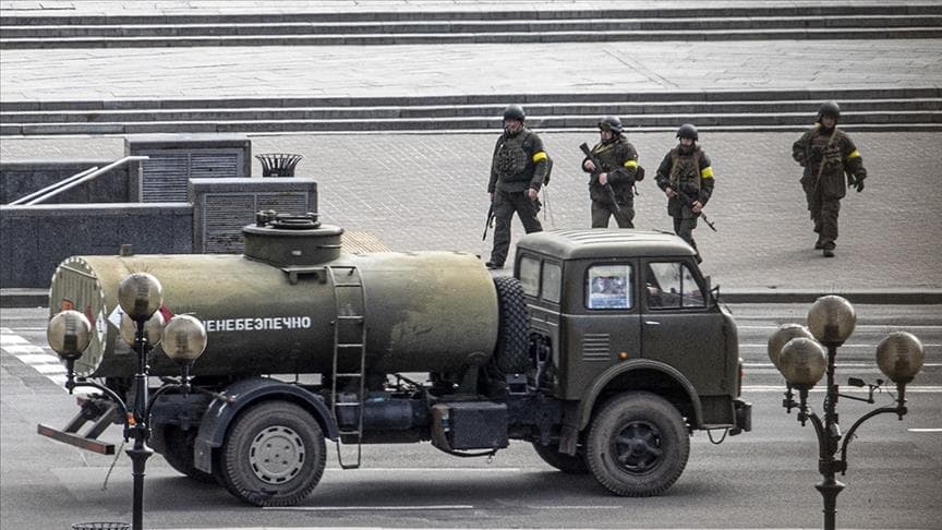 “Pompojnë Ukrainën plot me armë”, Rusia paralajmëron NATO-n