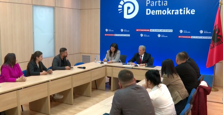 Vdekja e të riut në Kavajë, Berisha: Kërkoj dorëheqjen e Çuçit! Nesër protestë para komisariateve