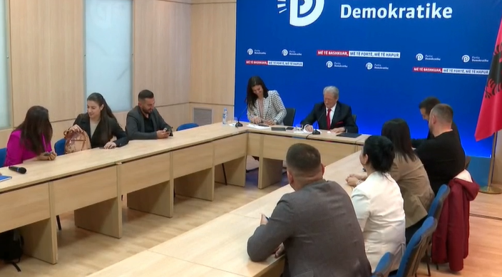 Berisha: Rama e trajton Alibeajn si ministër të qeverisë! Murrizi e Hajdari meritonin plotësisht vendet e tyre në PD 