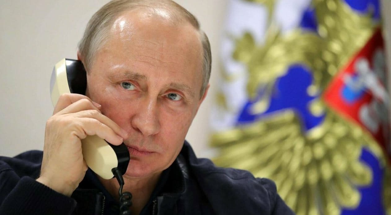Biden nënshkruan më 9 maj ligjin për të përshpejtuar dërgimin e armëve në Ukrainë