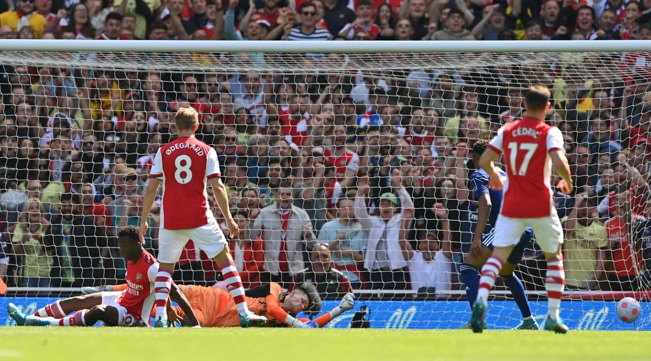 Arsenali “blindon” vendin e katërt, fitore me vlera për Evertonin (VIDEO)