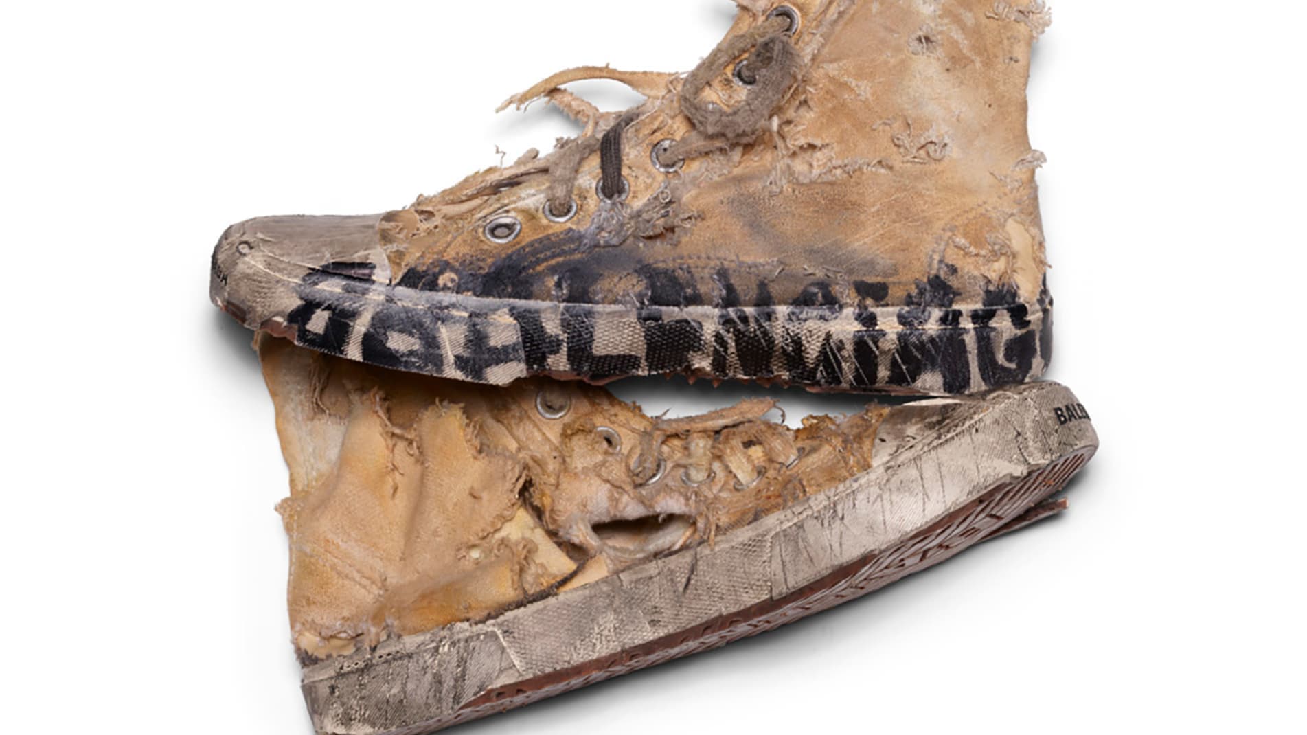 Balenciaga shet atlete të vjetra për 1850 dollarë