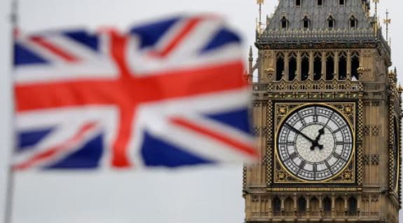 Rusia këshillon qytetarët e saj të mos udhëtojnë në Britaninë e Madhe