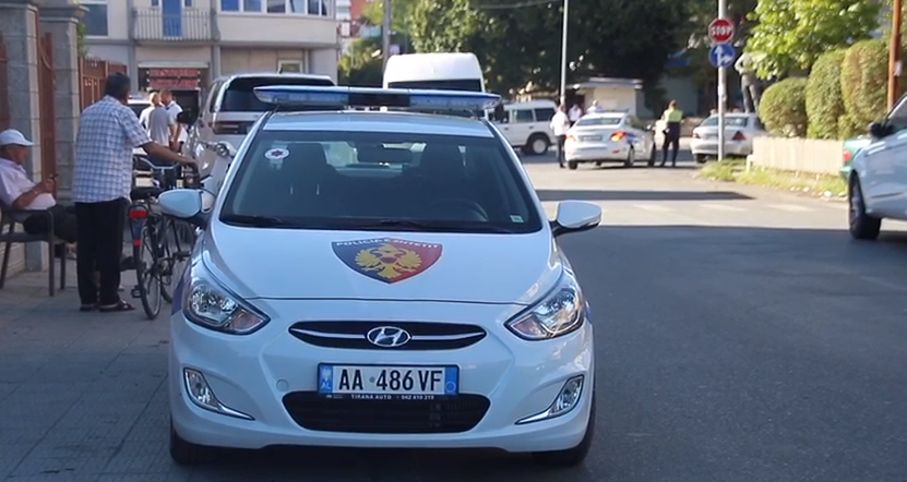 U kapën me kanabis dhe kokainë/ Arrestohet një shtetas, procedohen dy të tjerë