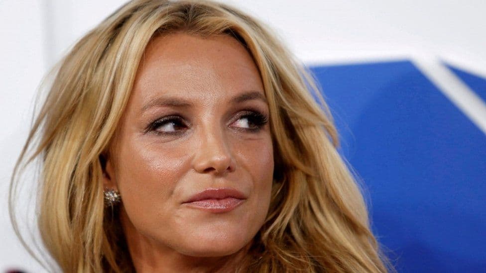Britney Spears humb fëmijën pas një aborti spontan