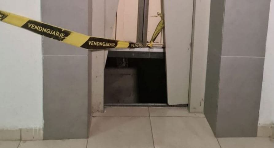 QSUT reagon për ngjarjen në ashensor: Presim ekspertizën për të vlerësuar shkakun e incidentit 
