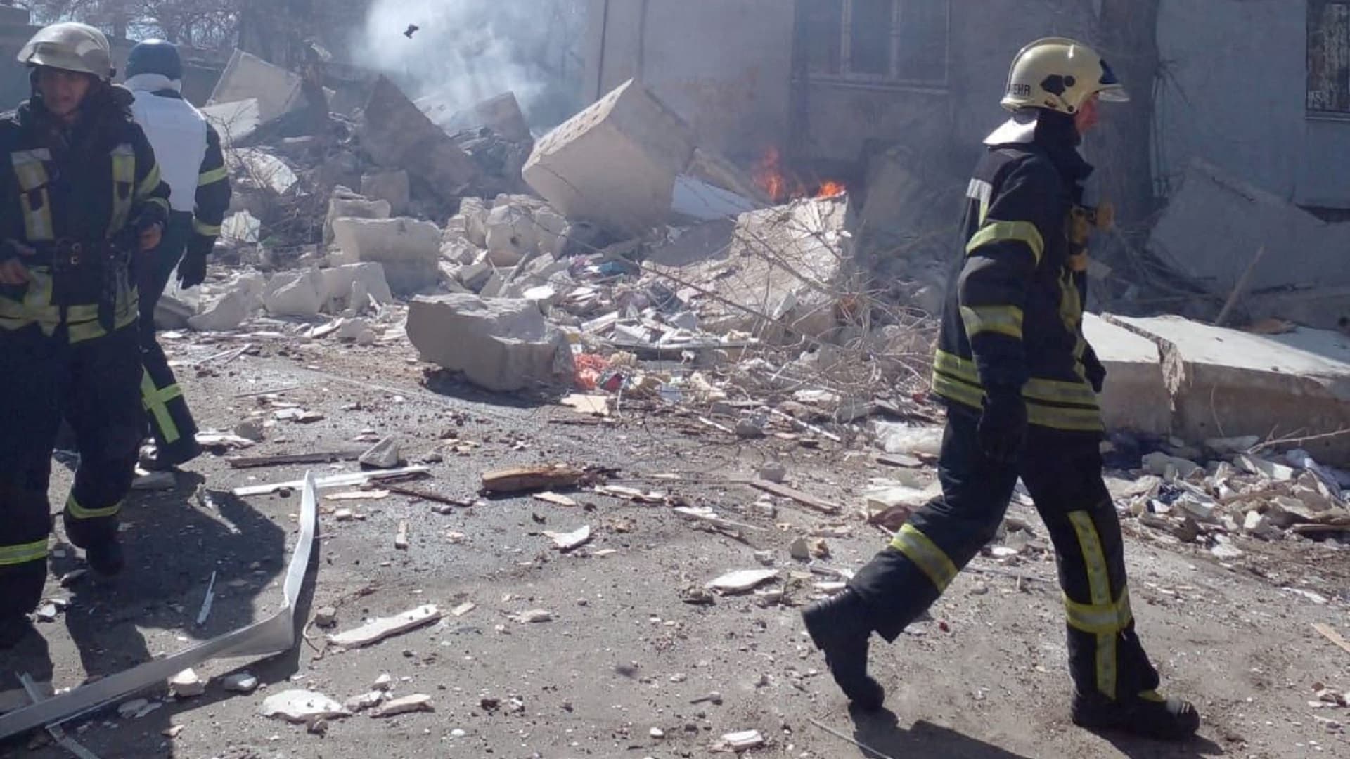 Ukraina: Dhjetë civilë janë vrarë nga bombardimet ruse në Severodonetsk