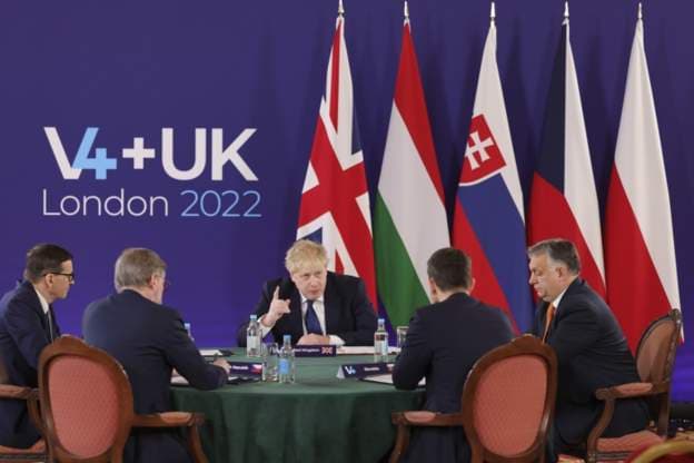 Ministri i Jashtëm çek kritikon Hungarinë për qëndrimin e saj ndaj Rusisë