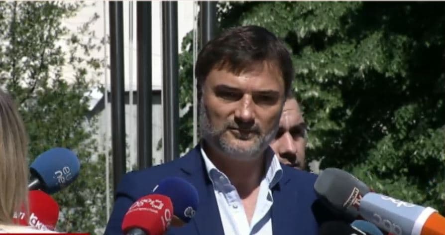  Presidenti i ri/ Alibeaj: Do konsultohemi me aleatët, synohet kandidaturë me mbështetje nga të gjitha palët