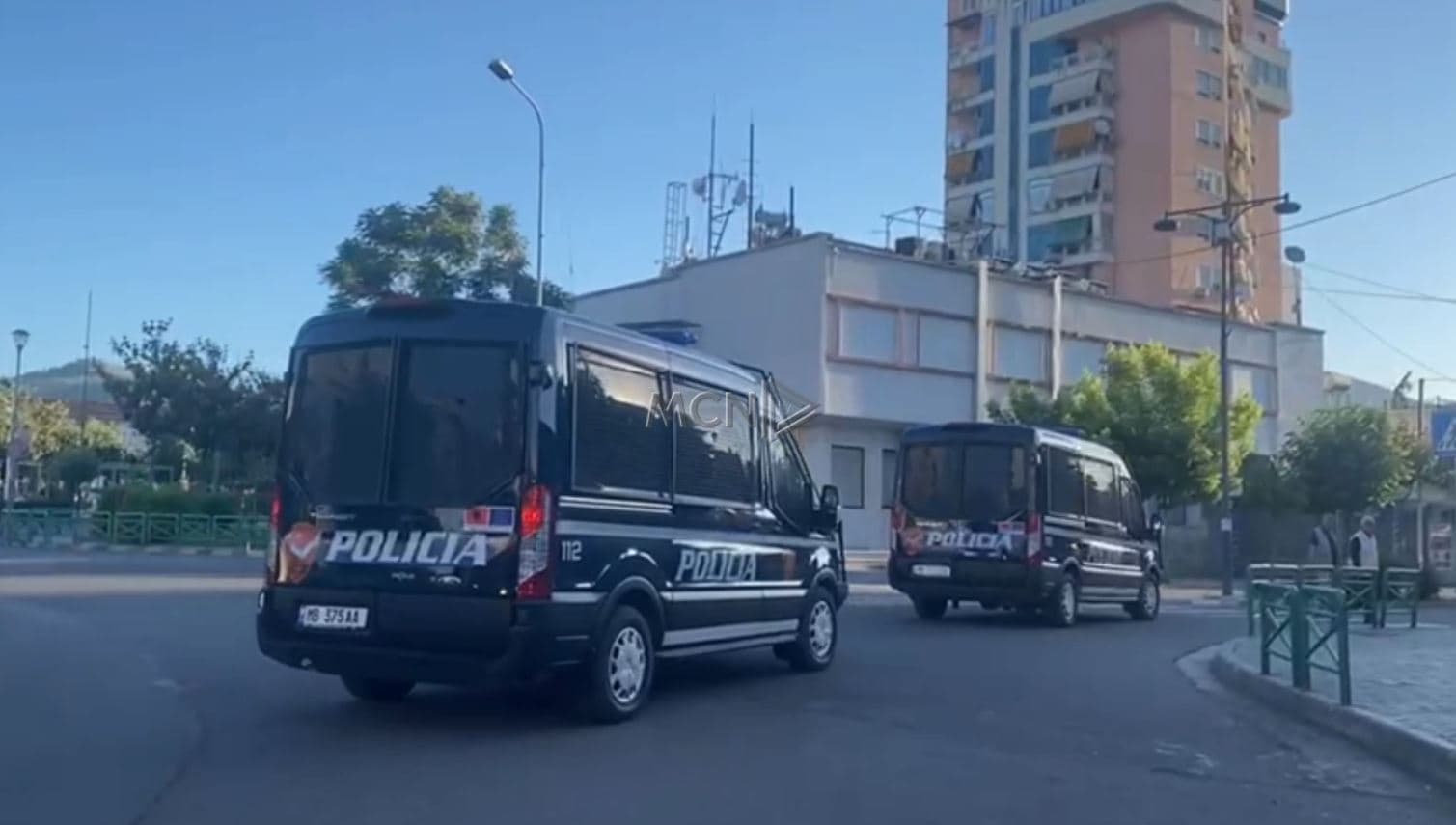 Urdhër arreste nga SPAK/ RENEA zbarkon në Elbasan, pritet goditja e grupeve kriminale (Video)