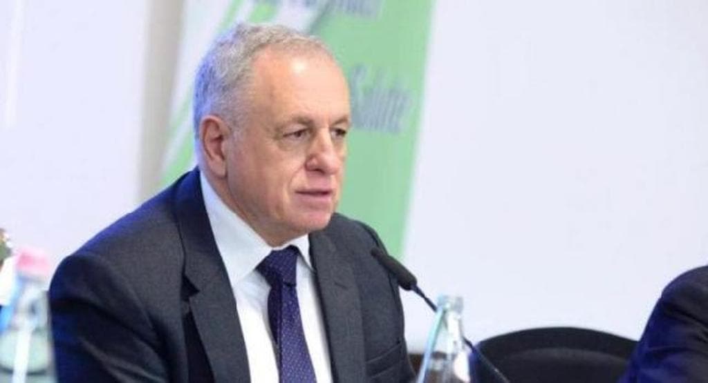 Alibeaj tha se PS është tërhequr nga marrëveshja për Presidentin, Shehu: Balla ju vuri në lojë o skllevër 