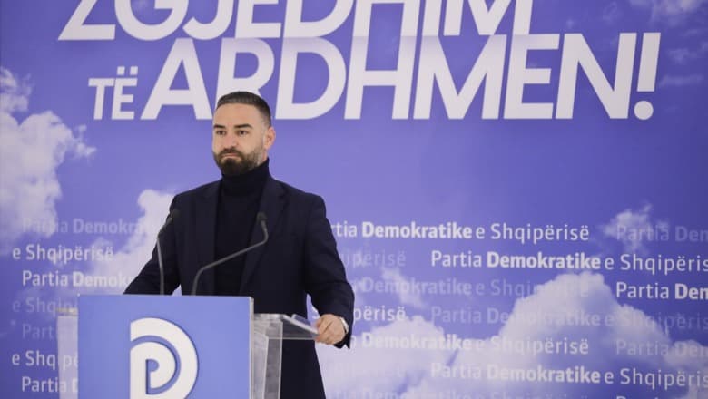 “Presidenti”, Grupi i PD i përgjigjet Ballës: Doni një emër që ta keni në xhep