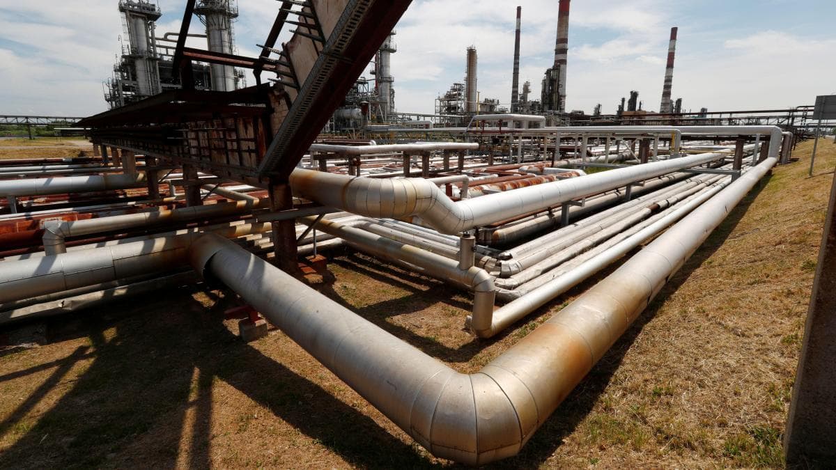 Lituania ndalon importet e furnizimeve të energjisë ruse