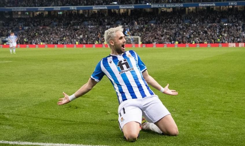 Adnan Januzaj e mbyll me Real Sociedad, “piketohet” nga Barcelona