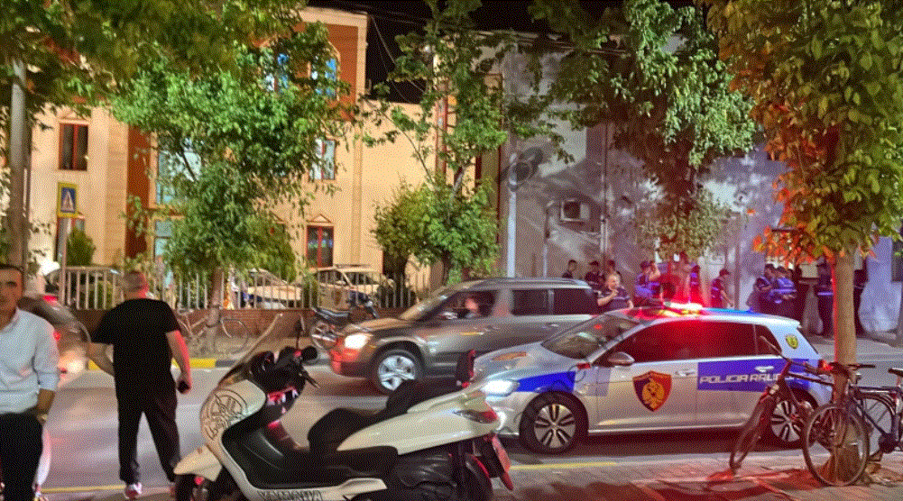 E rëndë në Tiranë/ Polici vret policin brenda në komisariat