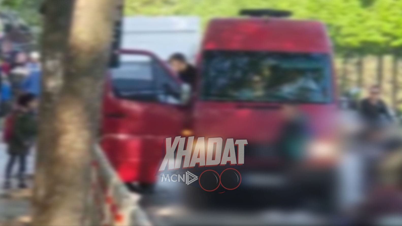 “Xhadat" - 40 fëmijë në një furgon, "cirku" i përditshëm i nxënësve të kryeqytetit