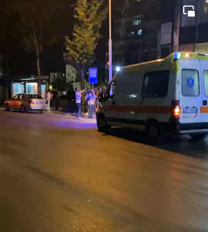 "Lufta" në rrugët e Tiranës/ 13 të shoqëruar, lëndohen 6 efektivë policie