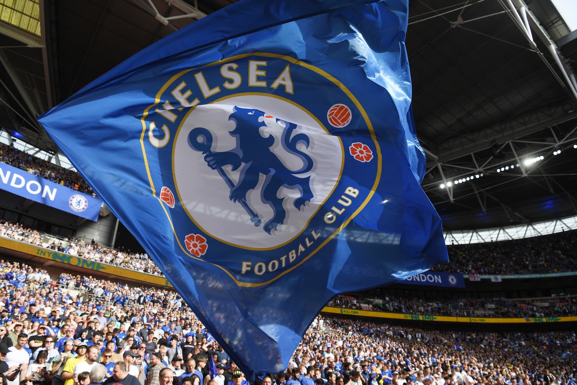 Qeveria britanike jep “ok” për shitjen e Chelsea! Lamtumirë Abramovich