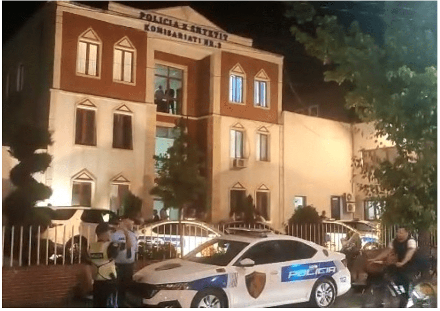Ekzekutimi i kolegut në komisariat/ Detajet që ngrenë dyshime për vrasje me paramendim
