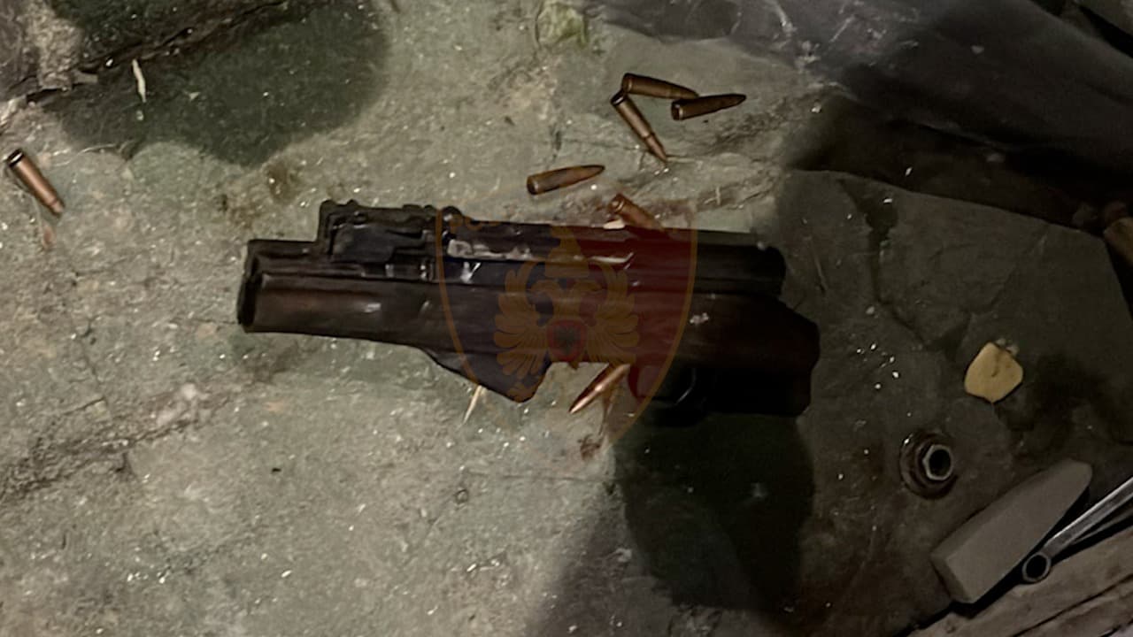 Qëlloi me armë duke kërcënuar fqinjin, bie në prangat e policisë 43-vjeçari