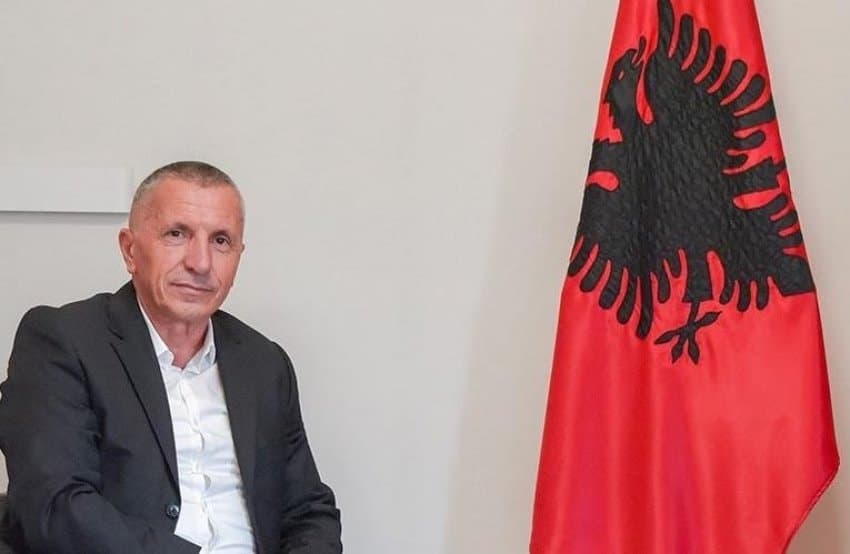 Meta-shqiptarëve të Luginës: Nesër votoni në mbështetje të Kamberit për përfaqësim në parlamentin serb!