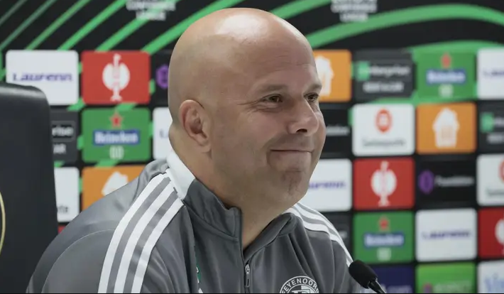 Trajneri i Feyenoord: Nuk kishim fat! E vështirë të krijosh ndaj skuadrave të Mourinho