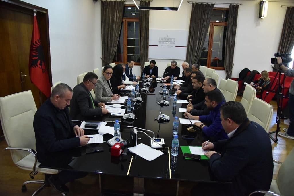 Bordi i Transparencës vendos çmimet e reja, rriten çmimet e karburanteve