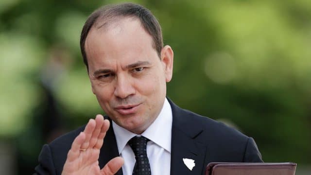 Trupi i ish-Presidentit Bujar Nishani kthehet në atdhe të martën