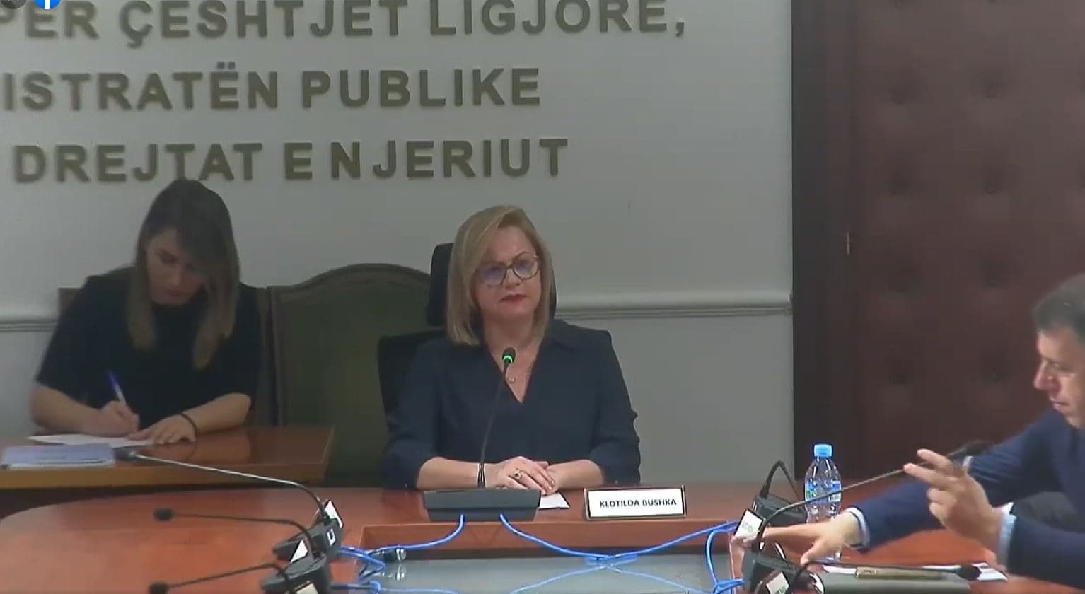     Mblidhet Komisioni i Ligjeve/ Bushka: Asnjë kandidat për raundin e tretë të zgjedhjes së Presidentit