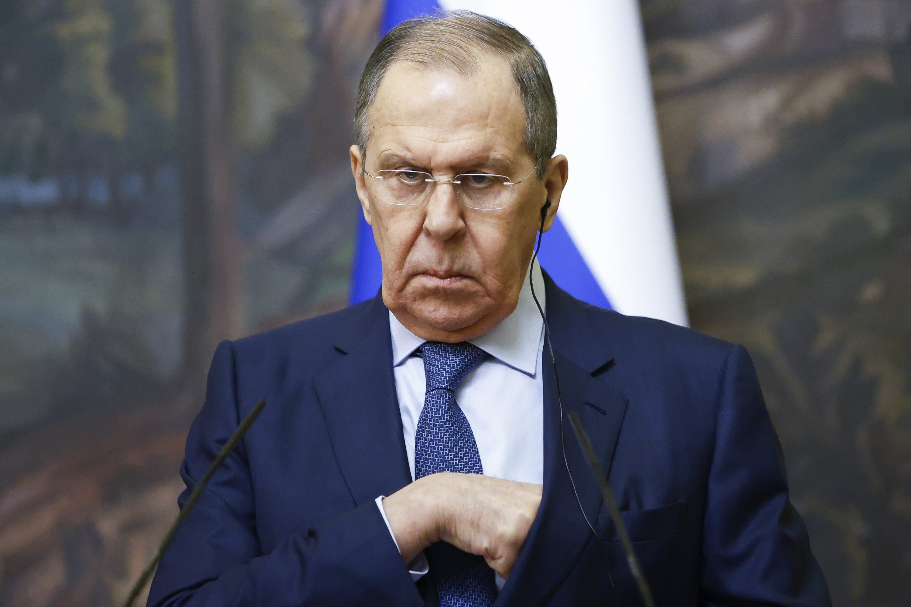 Lavrov: Prioriteti kryesor është lirimi i Donetskut dhe Luhanskut