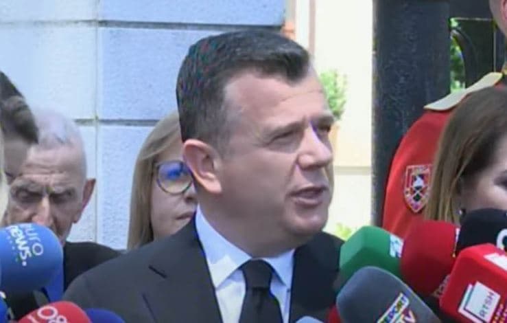 Balla në homazhet për Nishanin: Shtetar i respektuar, tregoi vlerësim për Kushtetutën