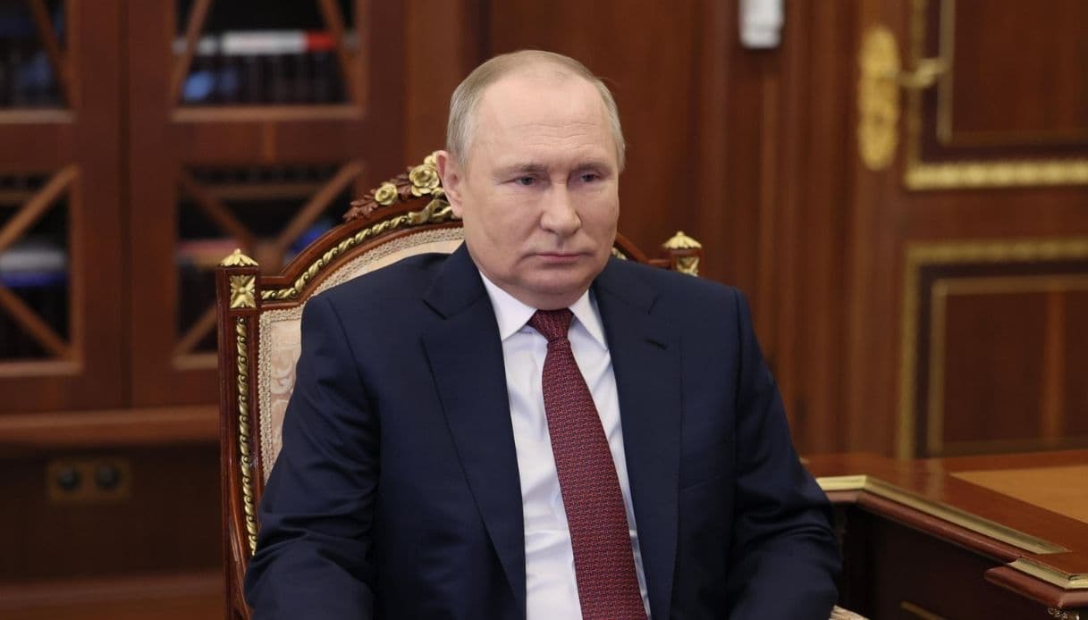 “Putin vuan nga tumori i pankreasit dhe do të operohet”/ Si do të veprojë Kremlini nëse nuk del me sukses
