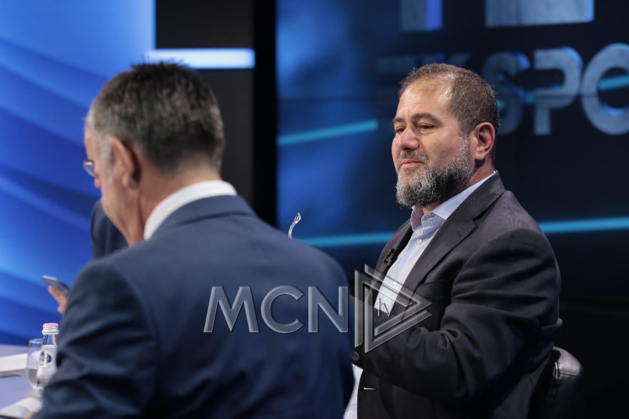 Shkullaku: Nishani meriton nderime nga të gjithë, përveç Ramës, që i hoqi portretin e presidentit nga zyra