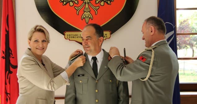 Profil/ Ish-student i Berishës, kush është gjeneralmajori i propozuar nga PS për President