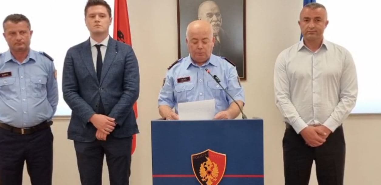    Grabitja e bankës në Koplik/ Policia njofton arrestimin e tre autorëve (VIDEO)