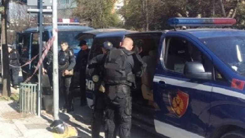 Aksioni i RENEA-s në Elbasan, shoqërohet Kelmend Xhaferri