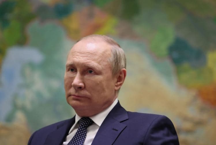 Putin: Një vend mund të jetë sovran ose koloni, nuk ka rrugë të mesme