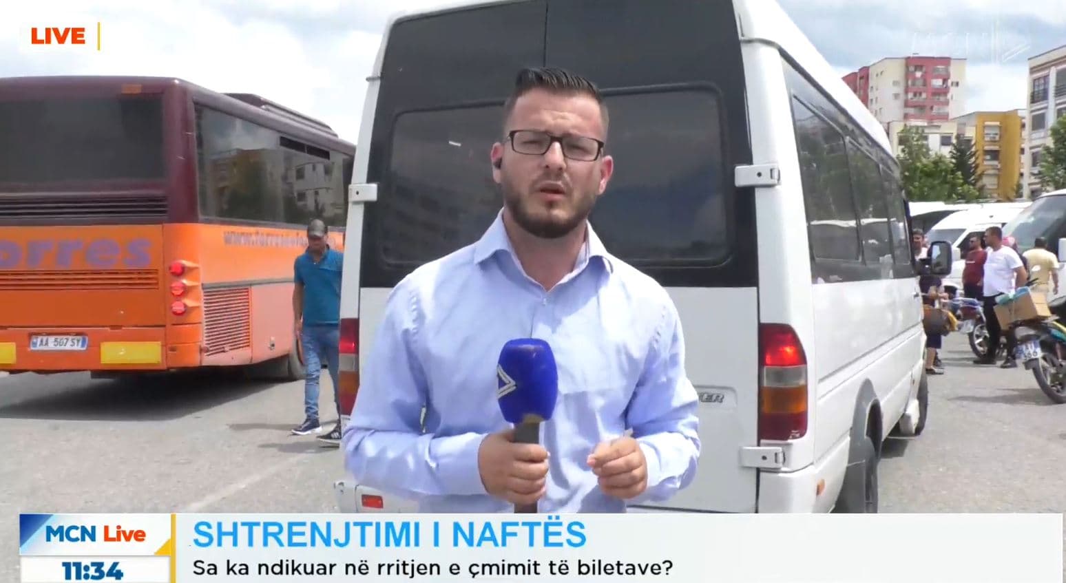 Rritja e çmimit të naftës detyron shoferët e transportit ndërqytetas të rrisin deri në 200 lekë të rinj biletën (VIDEO)