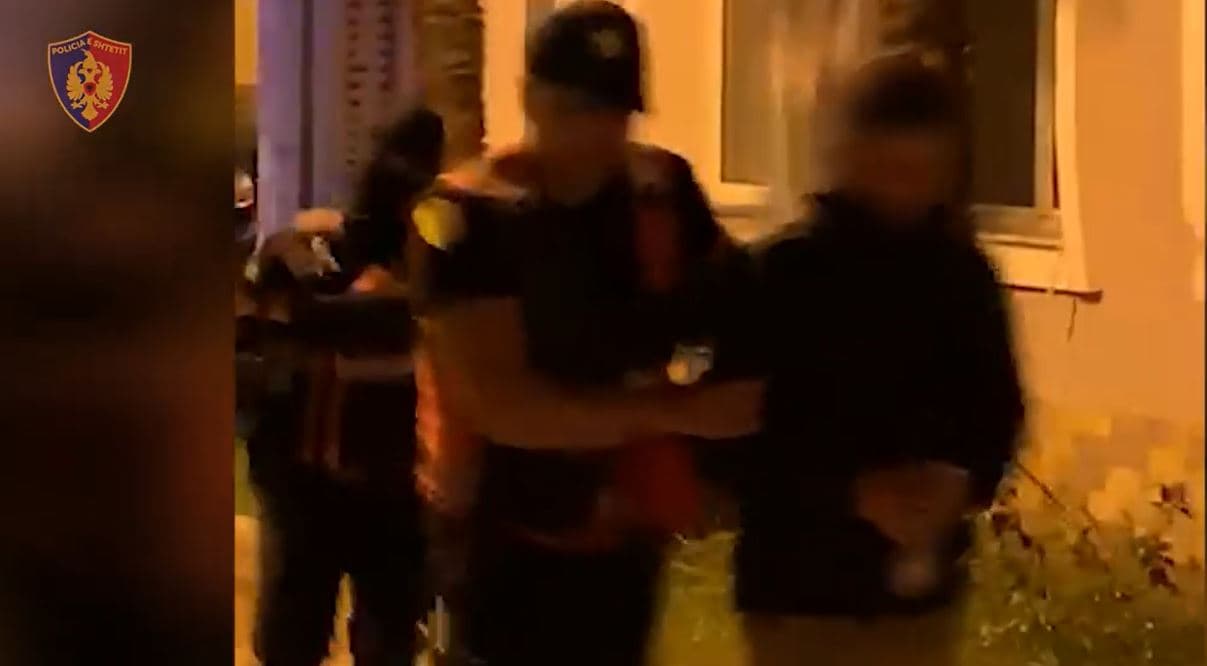 Emrat/ Shisnin ekstazi në Vlorë, në pranga 2 të rinjtë nga Tirana dhe 1 nga Kosova