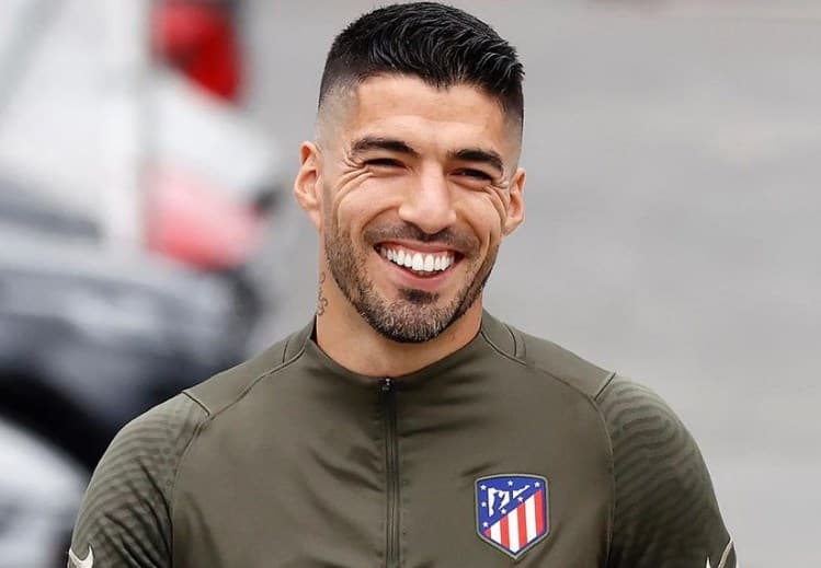 Luis Suarez i ofrohet Juventusit